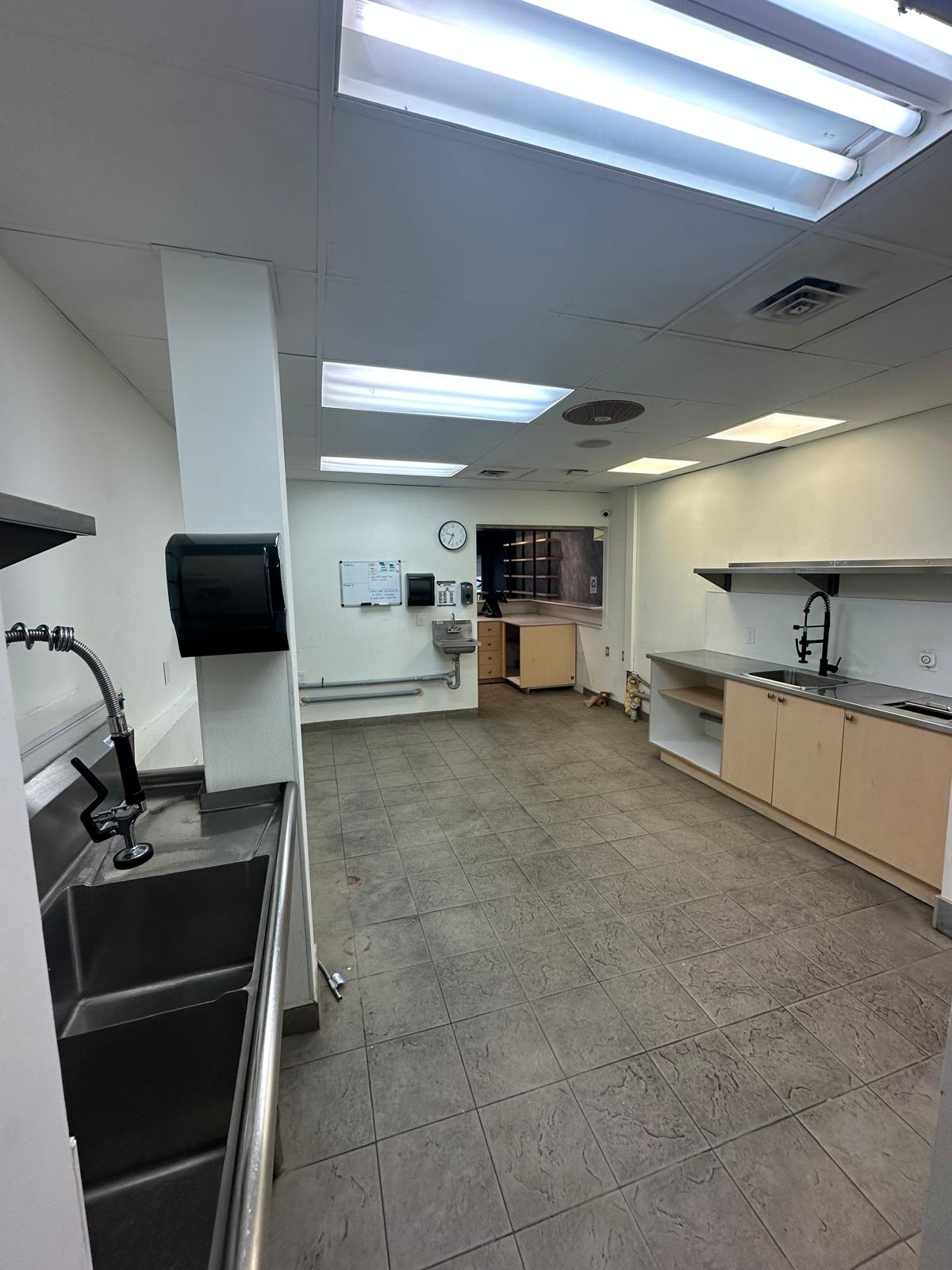 1725 Robson Street - Interior