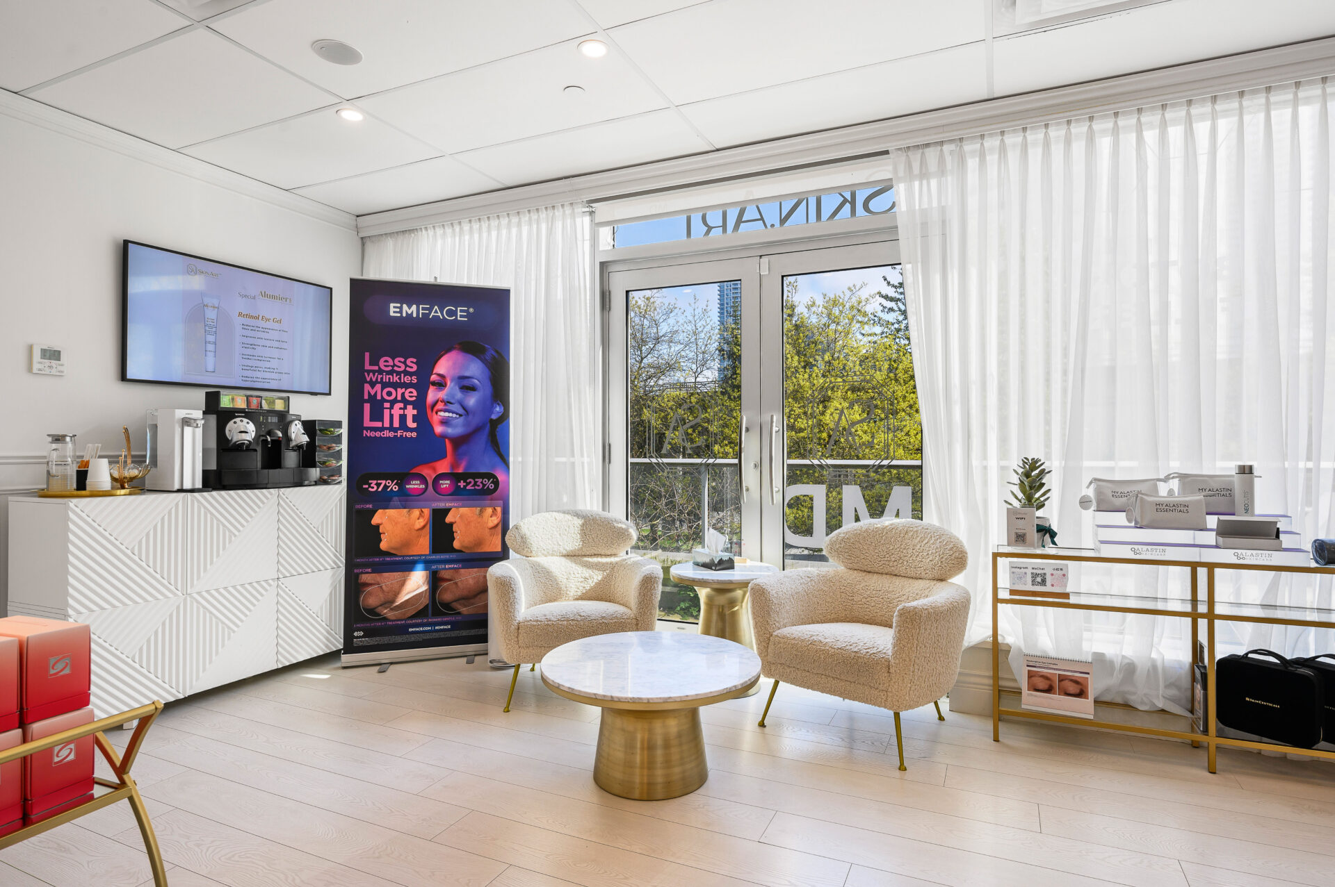300-301 4388 Beresford Street - Interior